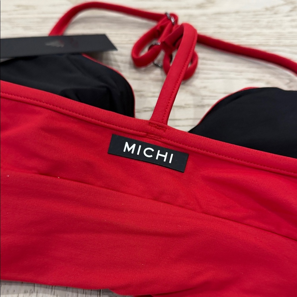 MICHI Red Ruched Front Sports Bra - Picture 5 of 5